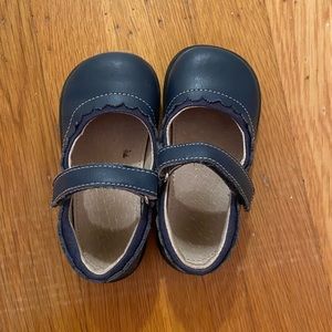 Navy See Kai Run Mary Janes sz 7